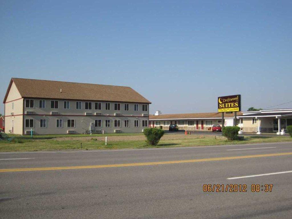 Driftwood Motel Niagara Falls Bagian luar foto