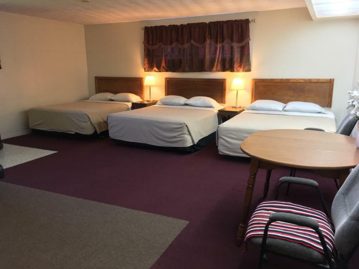 Driftwood Motel Niagara Falls Bagian luar foto